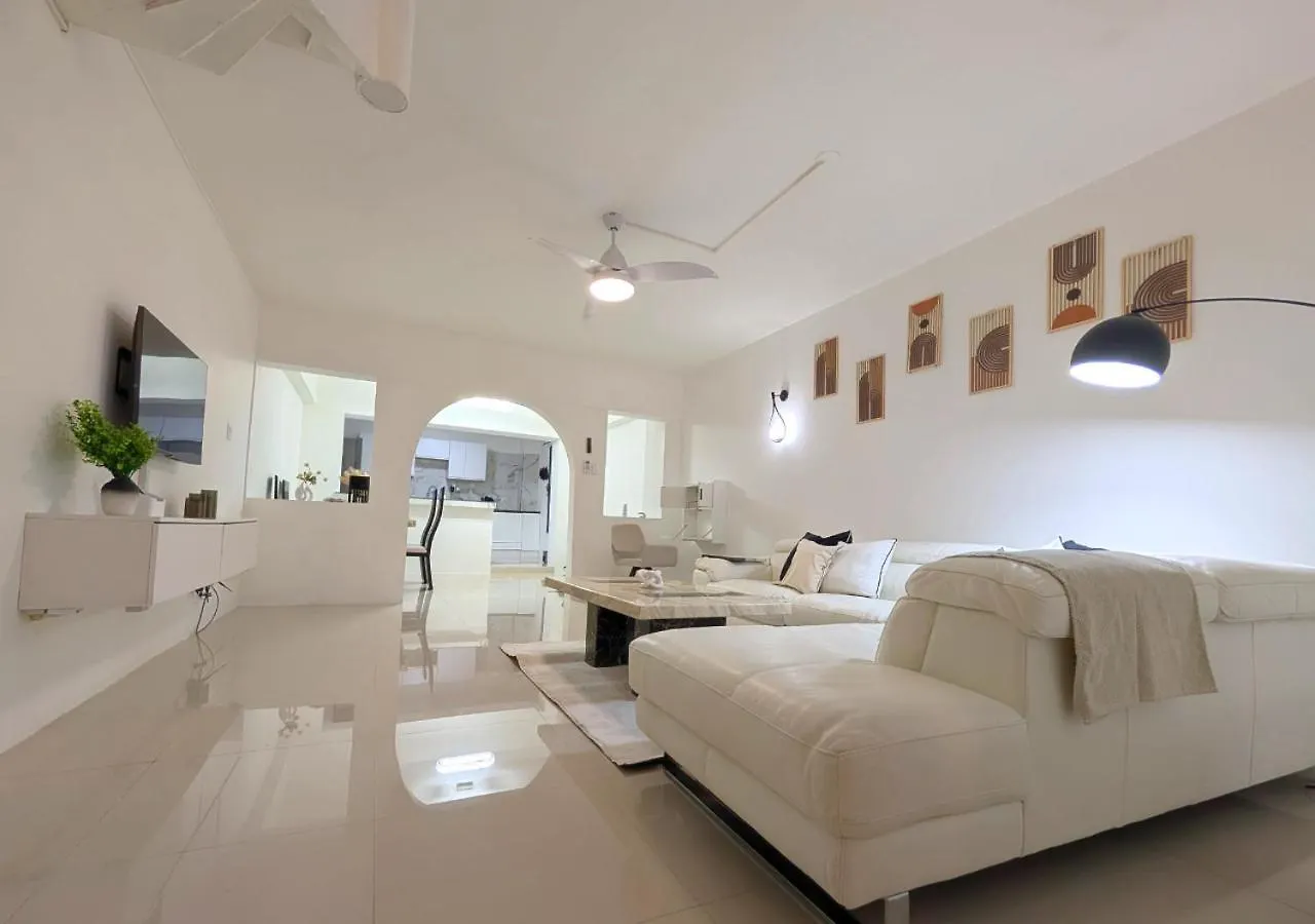 The Opulent Manor - Bob Marley Museum 1 Minute Away Villa Kingston Jamaica